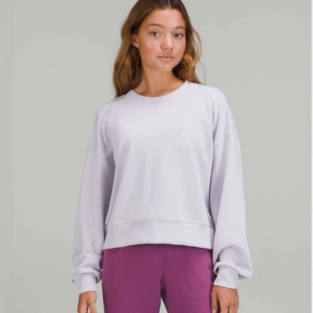 Lululemon Faint Lavender Cropped Sweatshirt - size 0